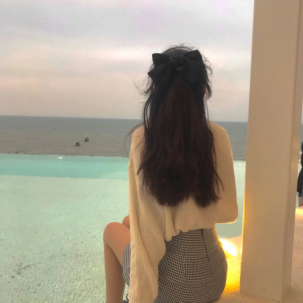 浮尘下的枪声